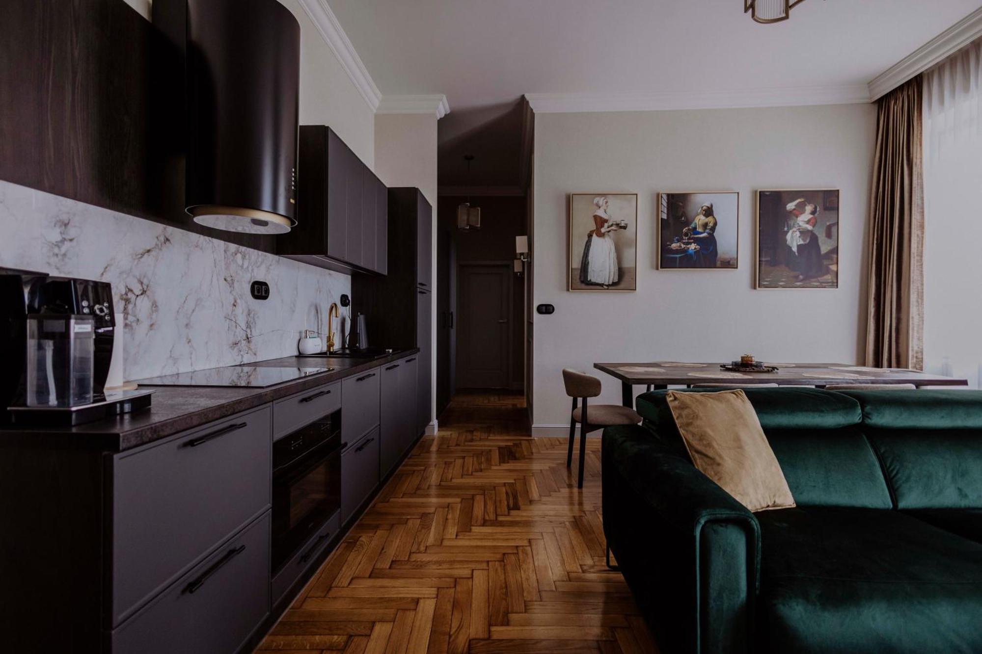 Crown Pearl - Wonderful Apartment, 110Scm, 4 Rooms Cracovia Exterior foto