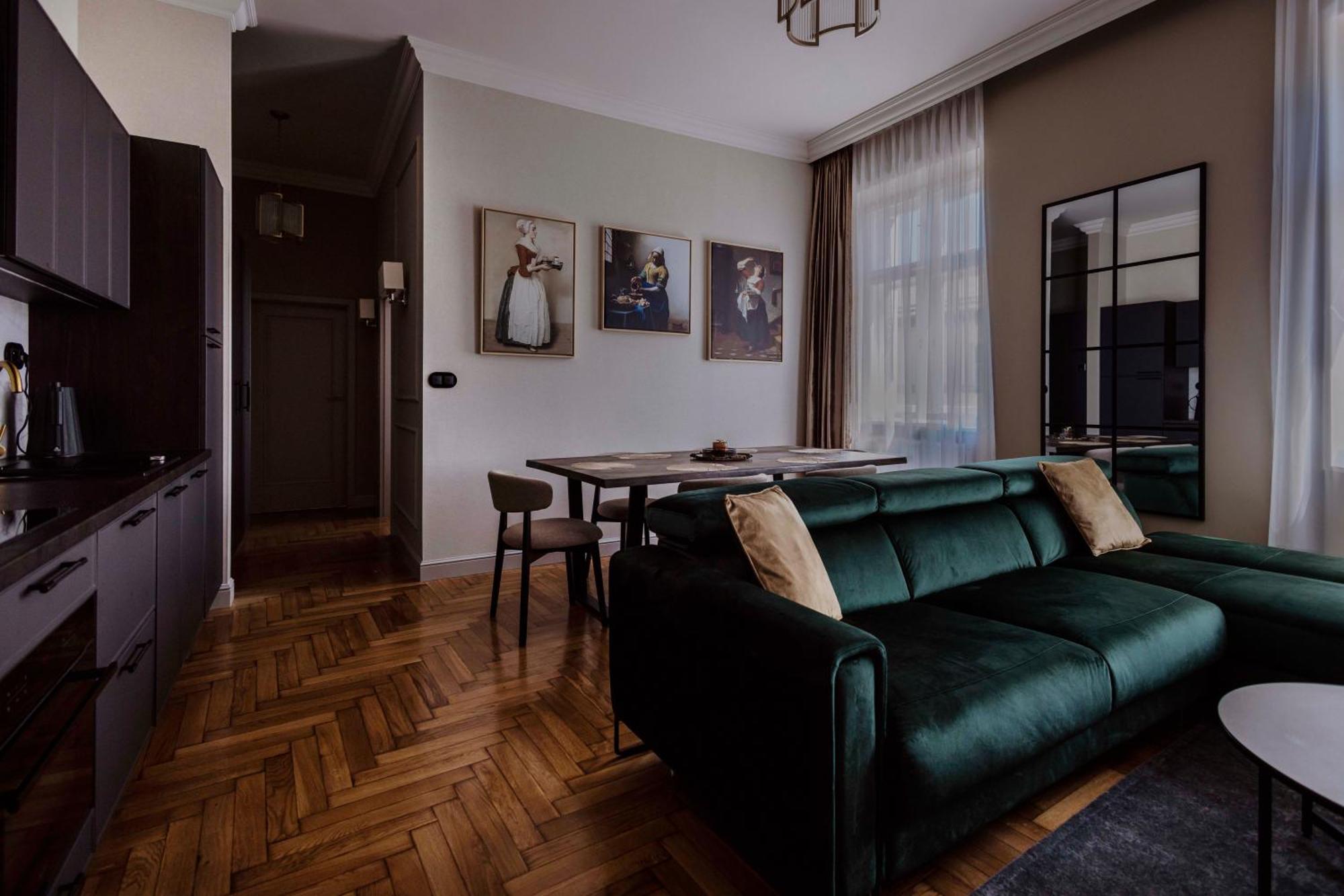 Crown Pearl - Wonderful Apartment, 110Scm, 4 Rooms Cracovia Exterior foto