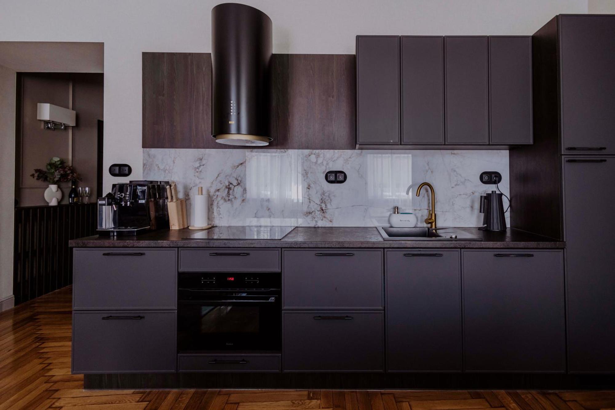 Crown Pearl - Wonderful Apartment, 110Scm, 4 Rooms Cracovia Exterior foto