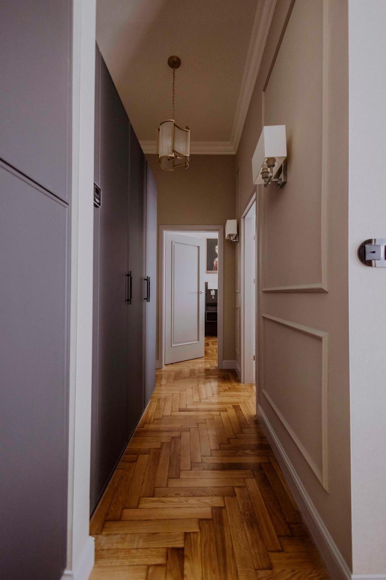 Crown Pearl - Wonderful Apartment, 110Scm, 4 Rooms Cracovia Exterior foto