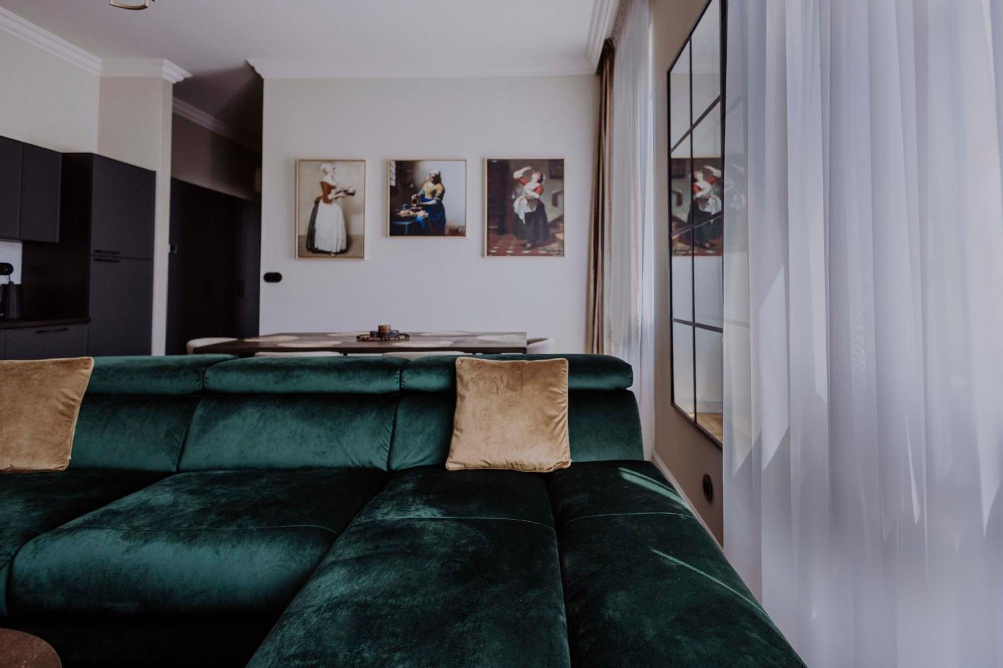 Crown Pearl - Wonderful Apartment, 110Scm, 4 Rooms Cracovia Exterior foto