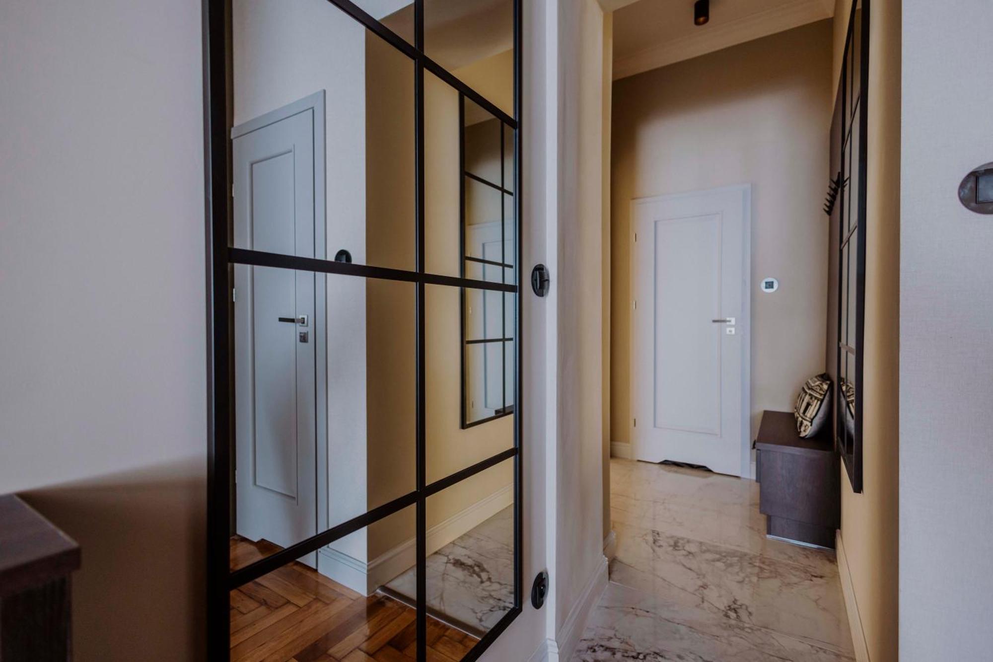 Crown Pearl - Wonderful Apartment, 110Scm, 4 Rooms Cracovia Exterior foto