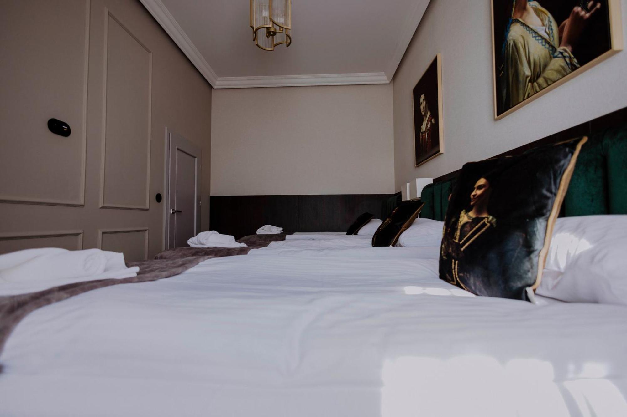 Crown Pearl - Wonderful Apartment, 110Scm, 4 Rooms Cracovia Exterior foto