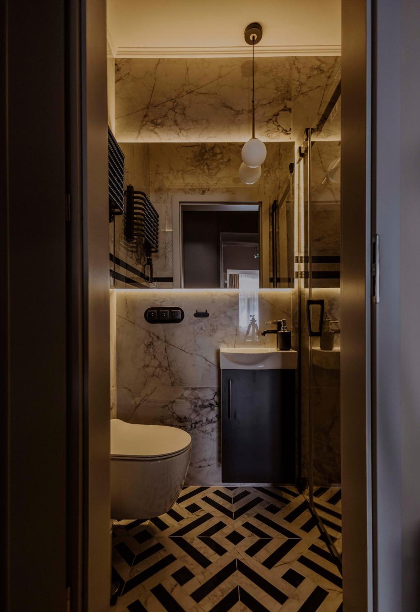 Crown Pearl - Wonderful Apartment, 110Scm, 4 Rooms Cracovia Exterior foto